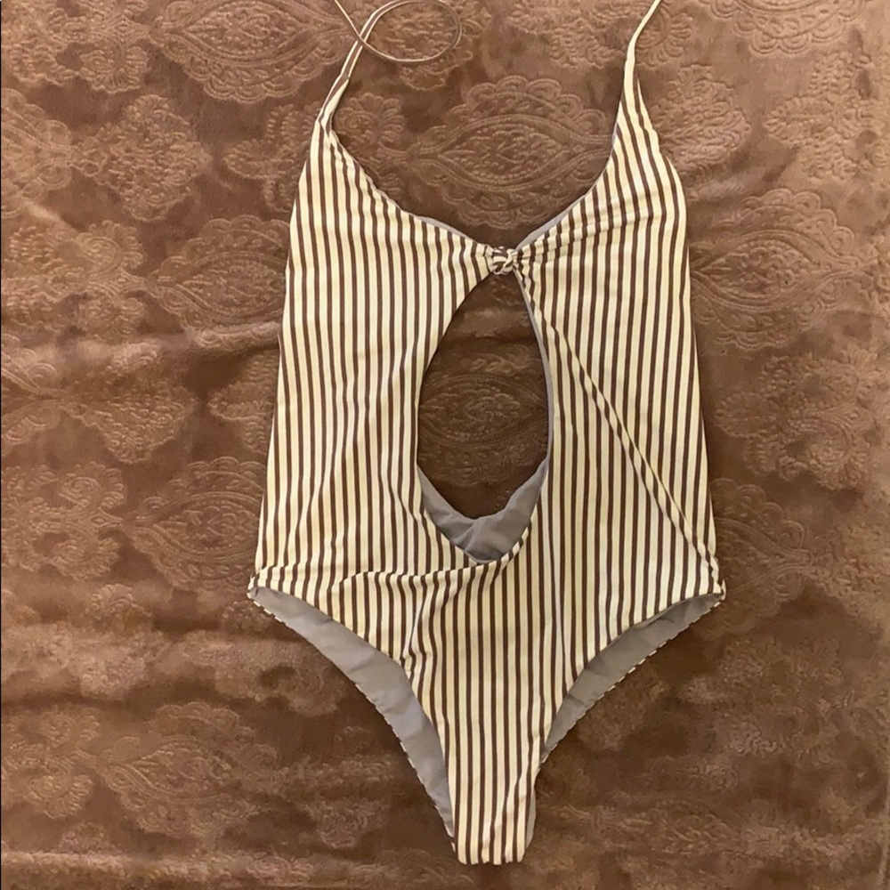 San Lorenzo one piece small